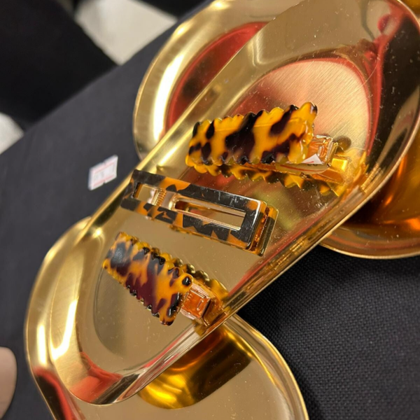 Gouden sieradenbordje