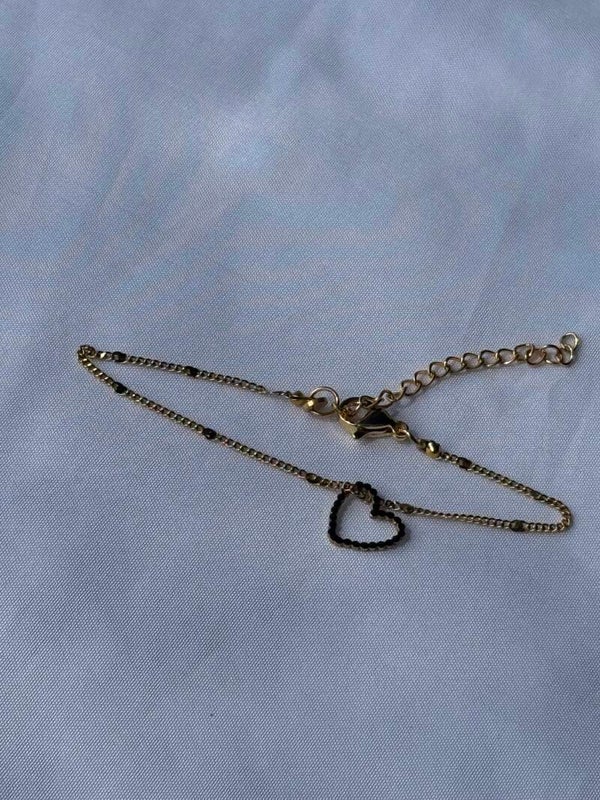 Armbandje met hartje