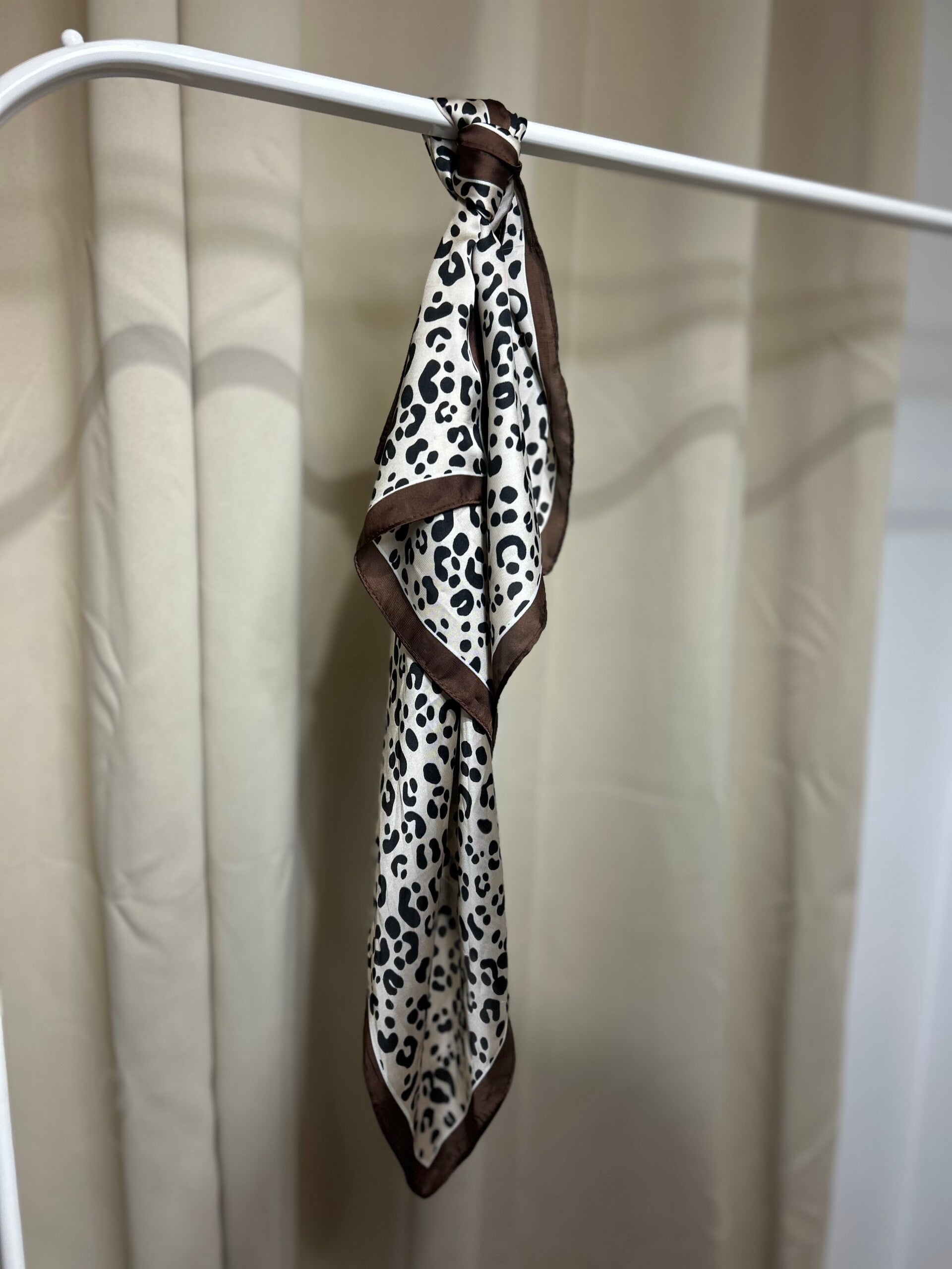 PAÑUELO MINI LEOPARDO