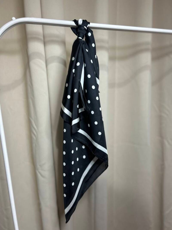 PAÑUELO LUNARES