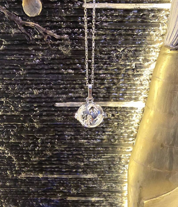 PENDENTIF MAINS DE BEBE BRILLANT