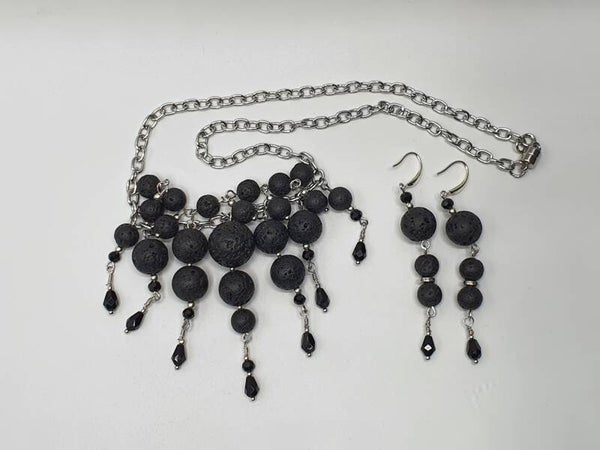 Black Night - set: ketting + oorbellen