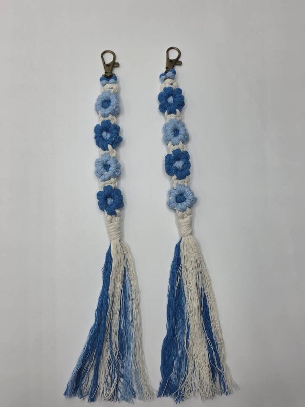 Bloemen sleutelhanger/tassenhanger macramé - enkel