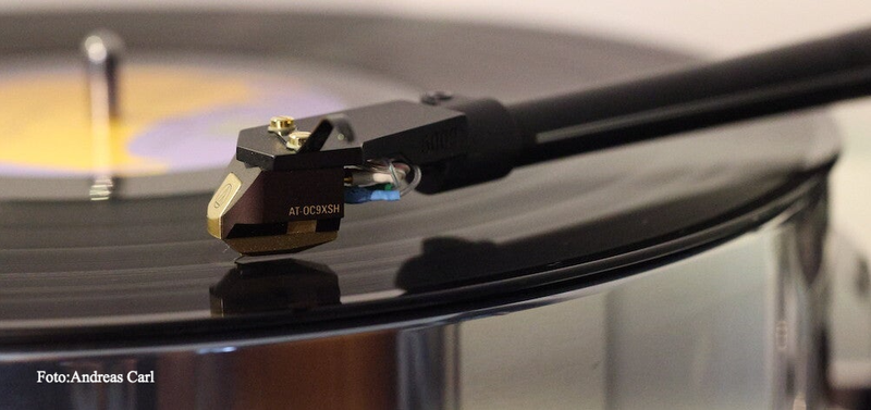 Tonabnehmer_Schallplatte_Plattenspieler