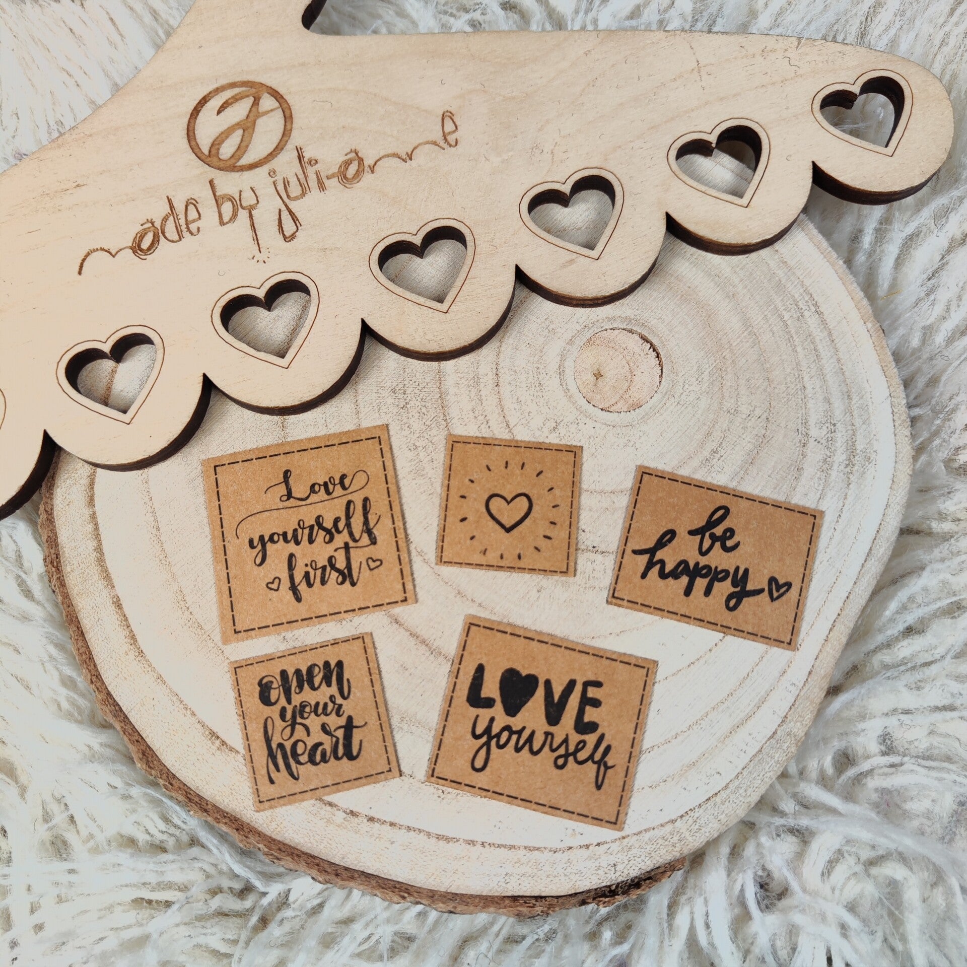 LABEL SET "LOVE"