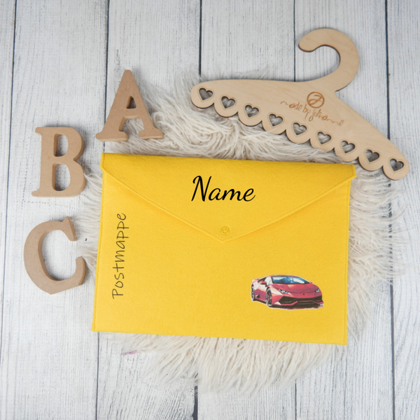 POSTMAPPE GELB  -Rennauto Rot- personalisiert