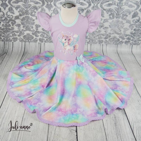 Drehkleid - Flieder Bunt Rainbow Pegasus #Einschulung
