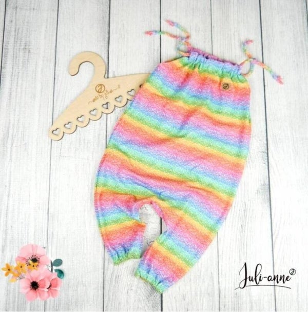 Jumper Sara Fake-Glitzer Regenbogen Streifen