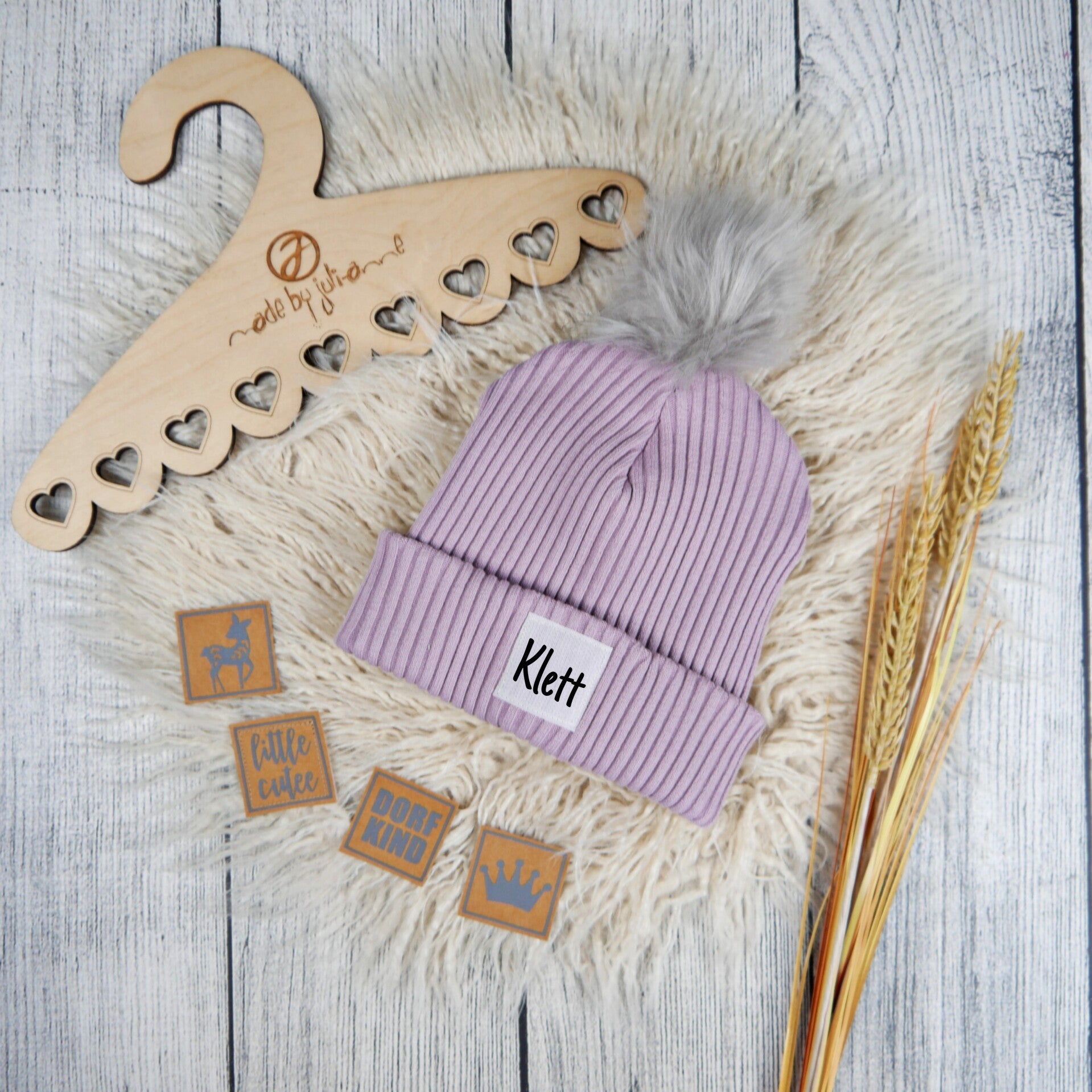 KU 49-53 Hipster Beanie Grobstrick Flieder - Klett Wunschlabel