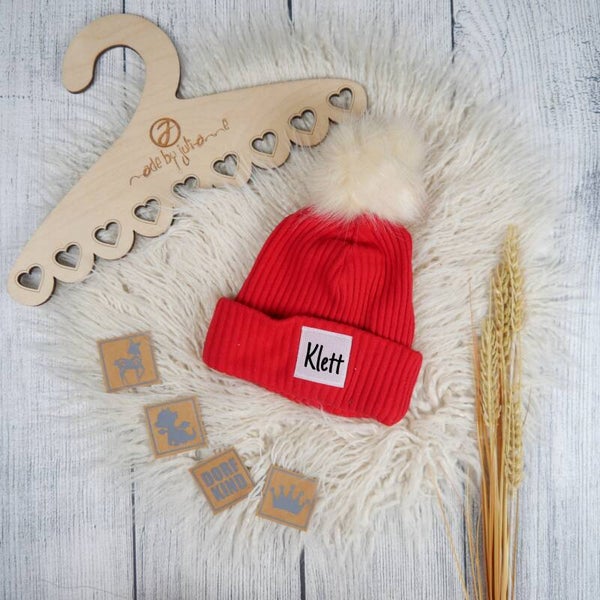 KU 45-48 Hipster Beanie Grobstrick Rot - Klett Wunschlabel