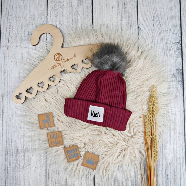 KU 45-48 Hipster Beanie Grobstrick Bordeaux   - Klett Wunschlabel