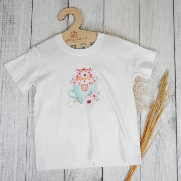 122 / 128  Basic Shirt Weiß mit Fuchs in Tasse