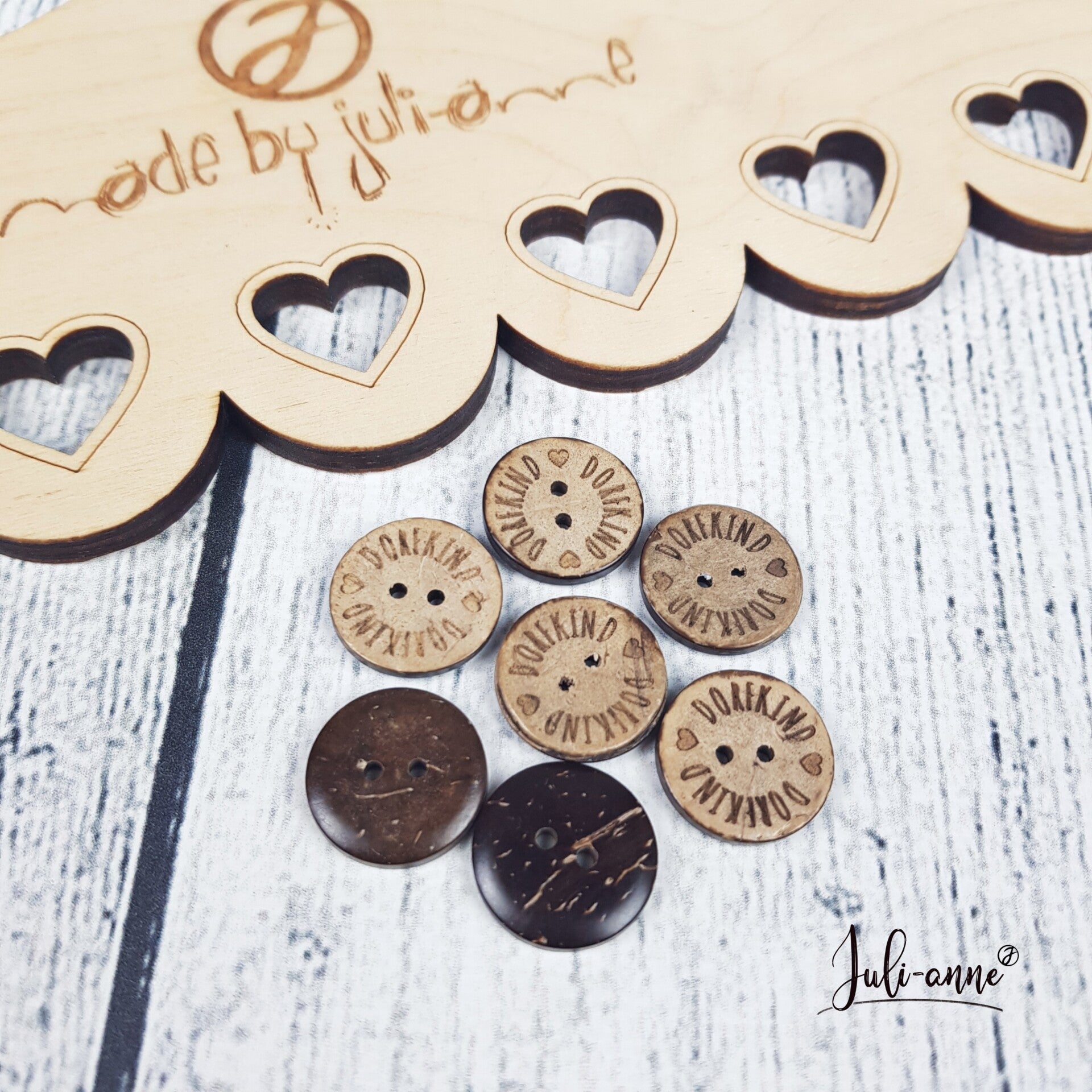 Eigenproduktion Kokosknopf "DORFKIND" 20mm