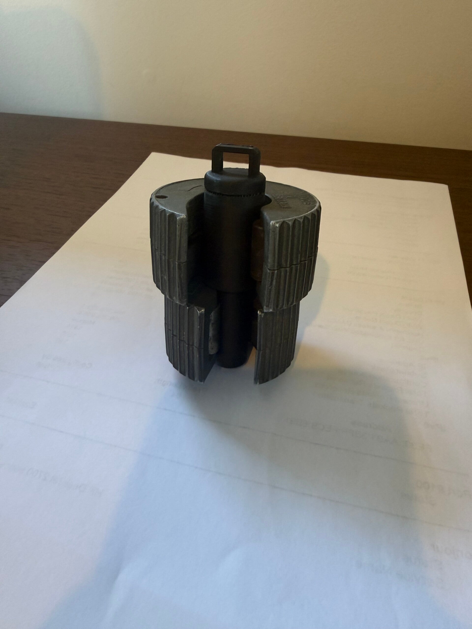 Pipe Slice Holder with Deburrer
