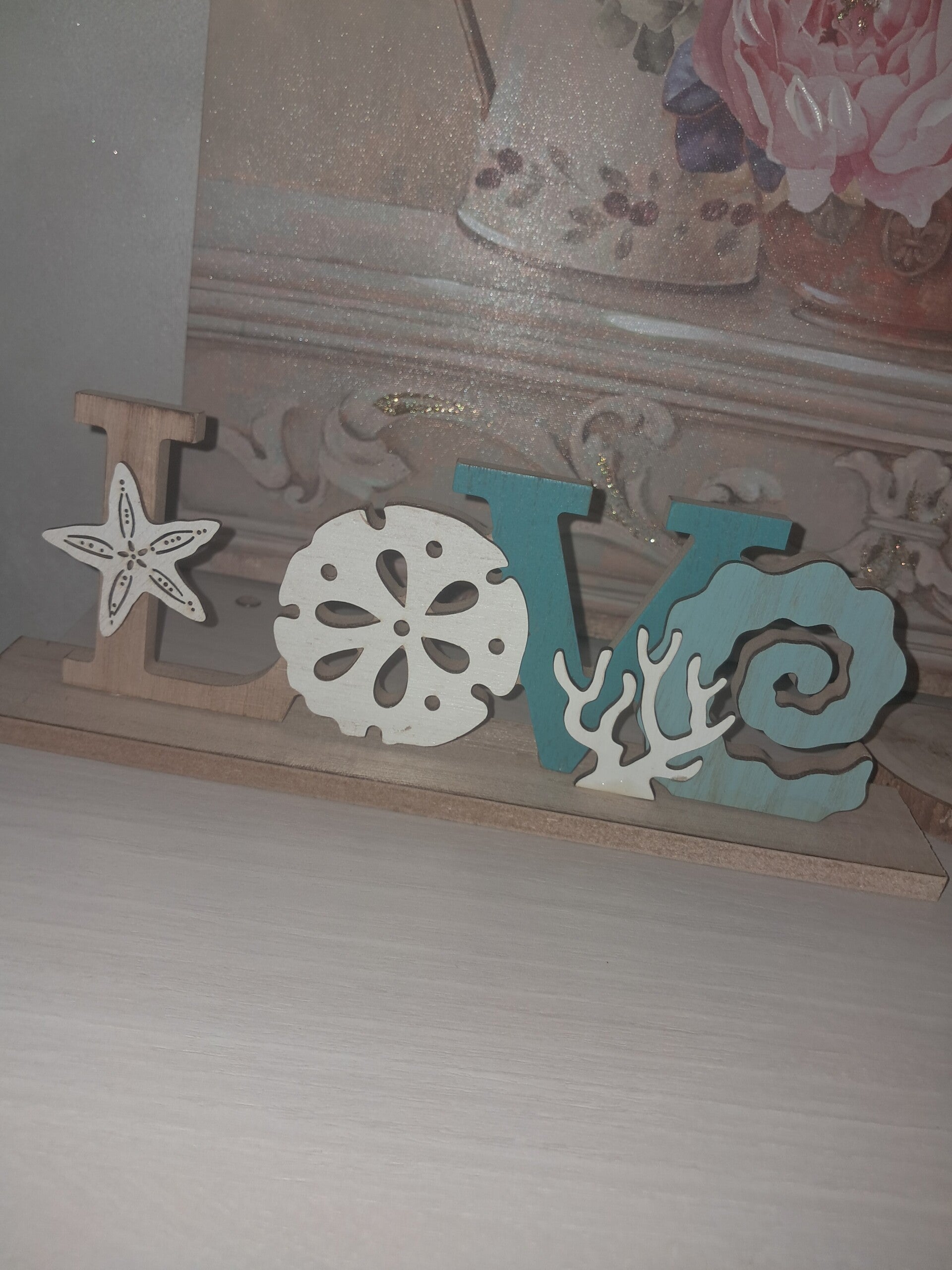 Scritta Love in legno