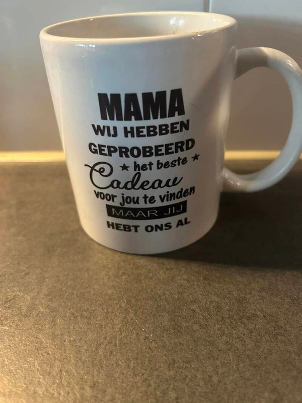 Mok met tekst " Mama wij hebben geprobeerd"