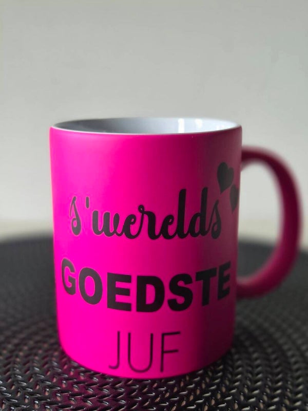 Neon s'werelds GOEDSTE juf" mok