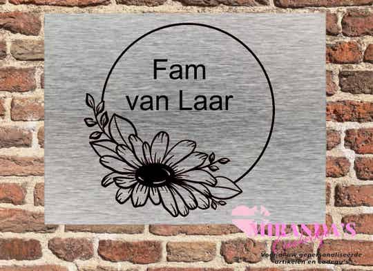 Naambord Krans met bloemen