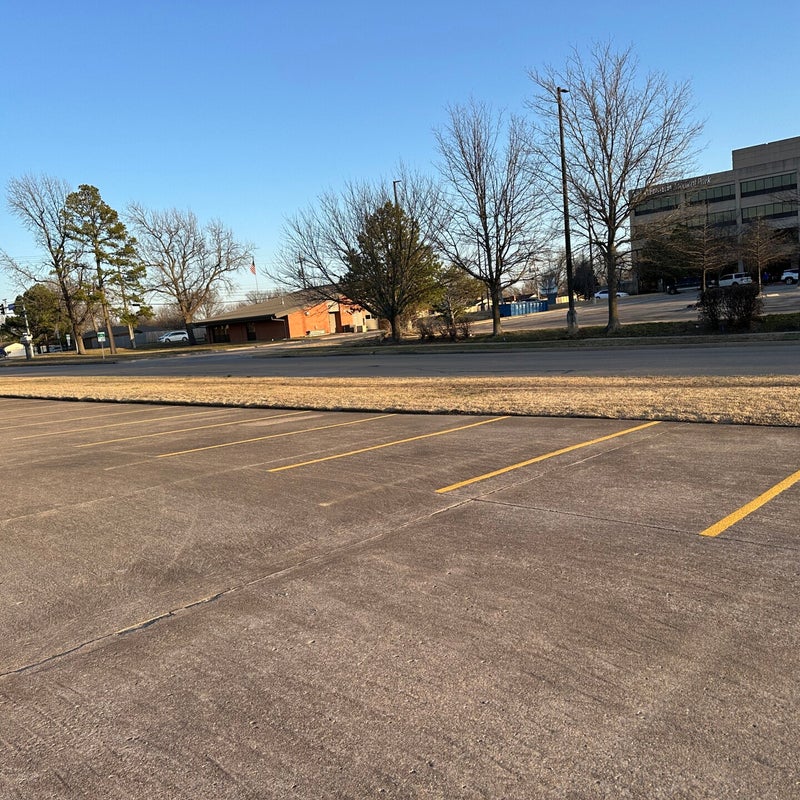 parking_lot_striping_broken_arrow_ok_first_christian_church_h-h_striping-6-standard.jpg