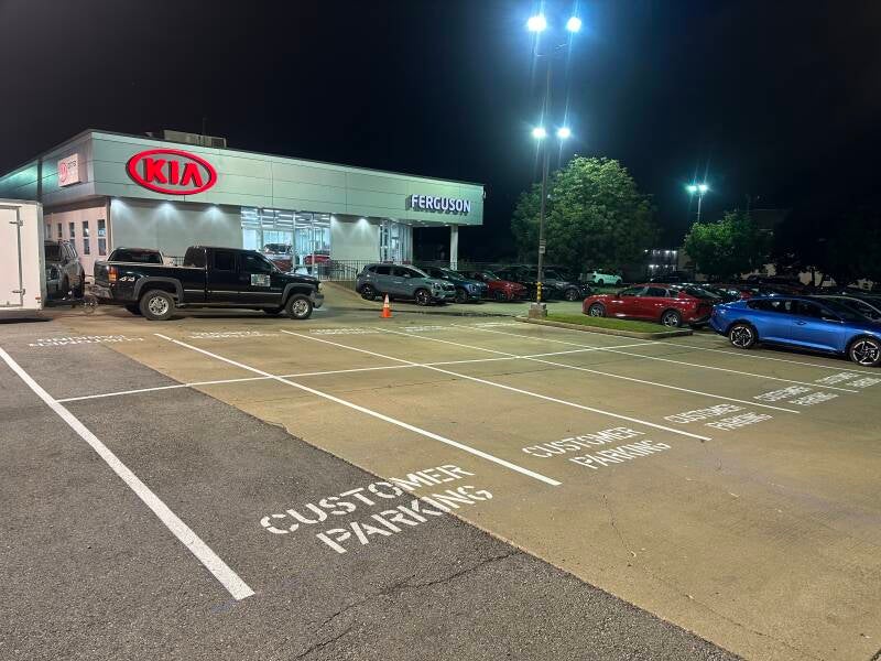 parking_lot_striping_broken_arrow_ok_kia_ferguson-1-standard.jpg