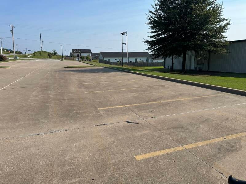 parking_lot_striping_broken_arrow_ok_the_ridge_church-4-standard.jpg