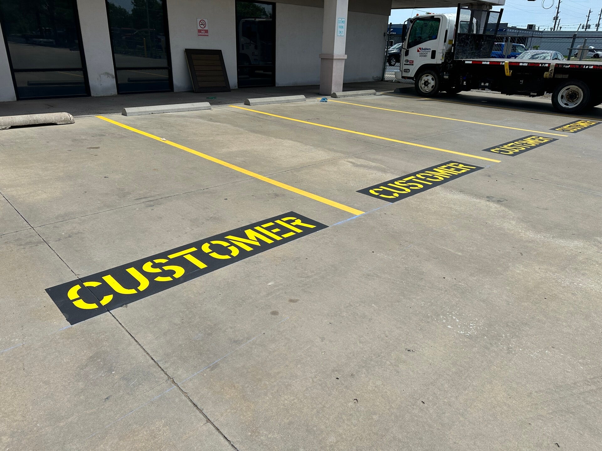 parking_lot_striping_tulsa_ok_builders_first_source_h-h_striping_llc-11-standard-vw5bp4.jpg