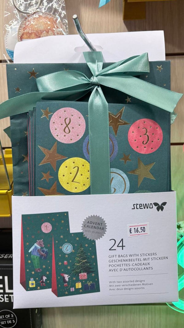 Calendario avvento in carta