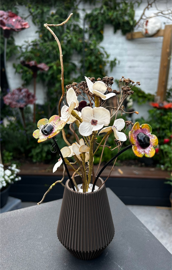 Vaasje met bloemen