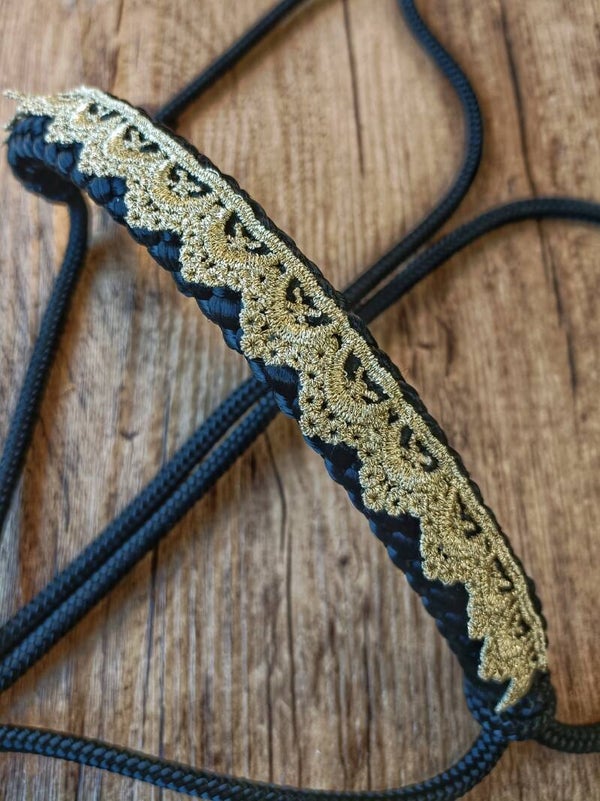 Limited Edition LACE touwhalster