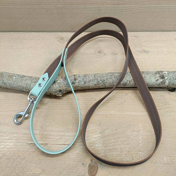 READY TO GO - hondenlijn antislip 20mm bruin/sagegreen - 150cm.