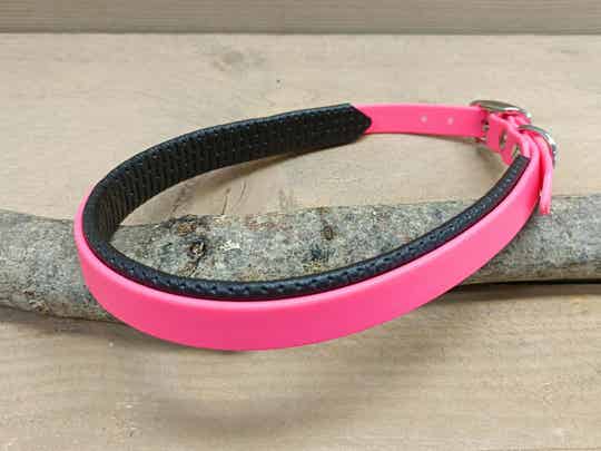 READY TO GO - Biothane halsband roze 48 t/m 57cm. halsomtrek