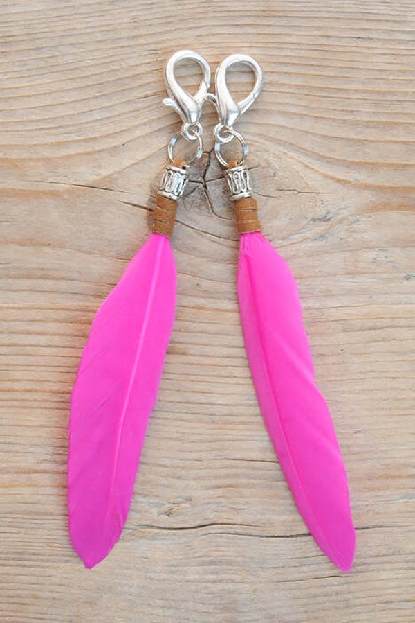 Clip(s) met gekleurde veer