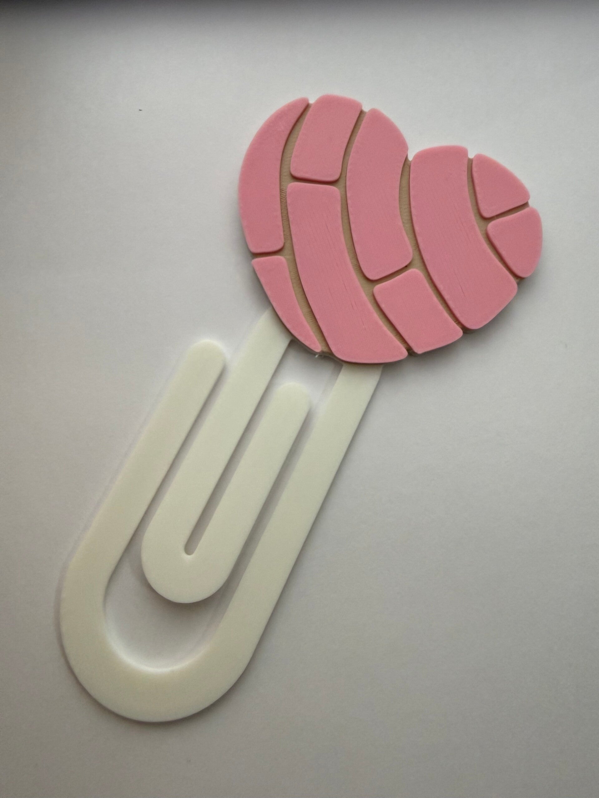 Concha heart Clip paper