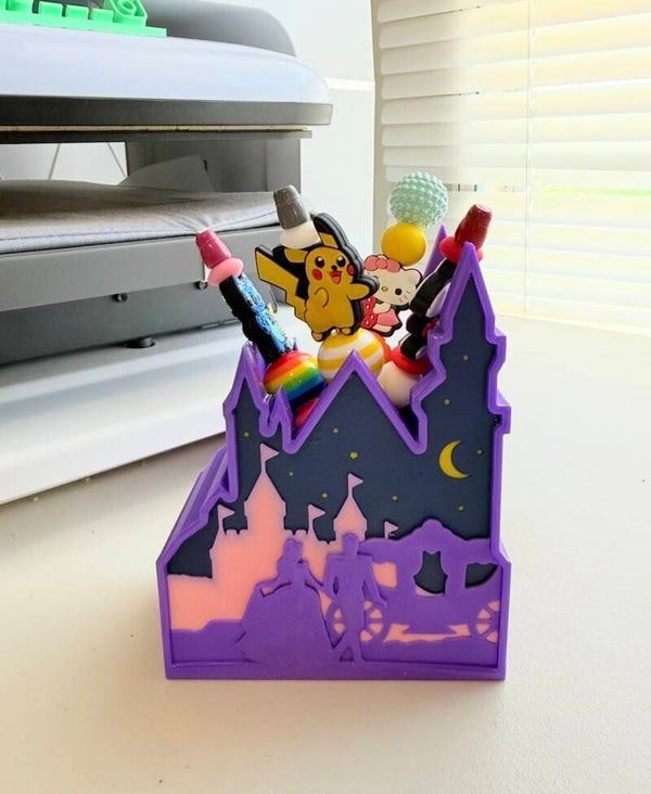 Pen holder Princess nigth