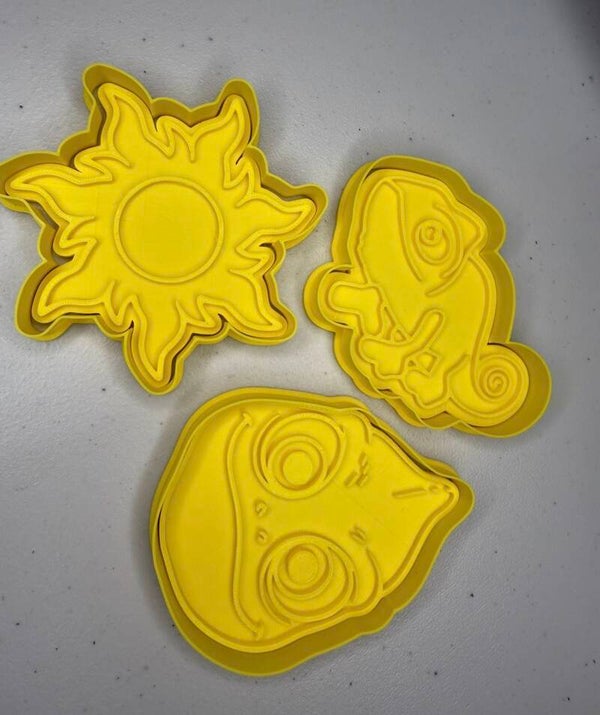 Cookie cutter Tangled