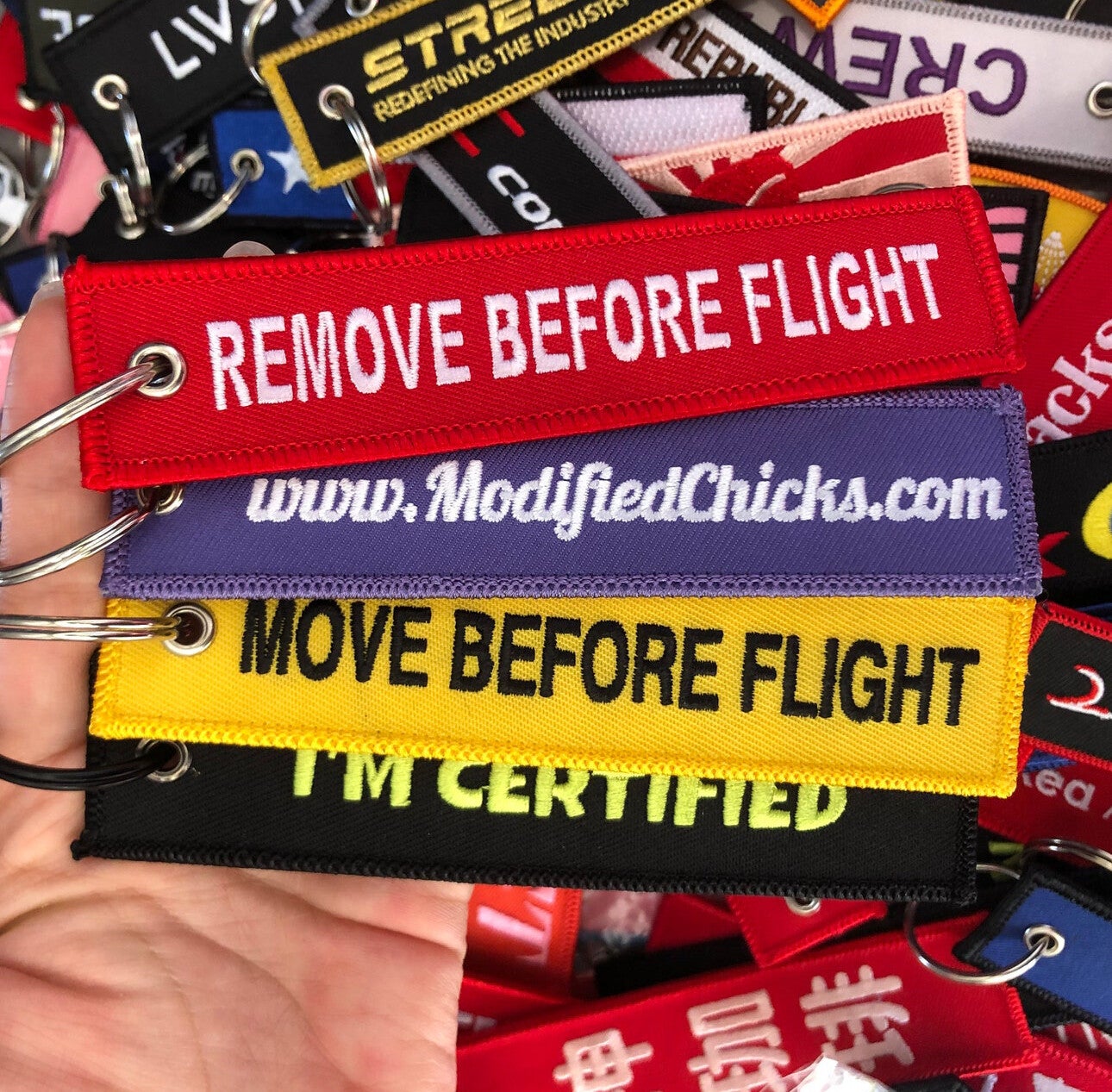 Personalisierte Schlüsselanhänger gestickt