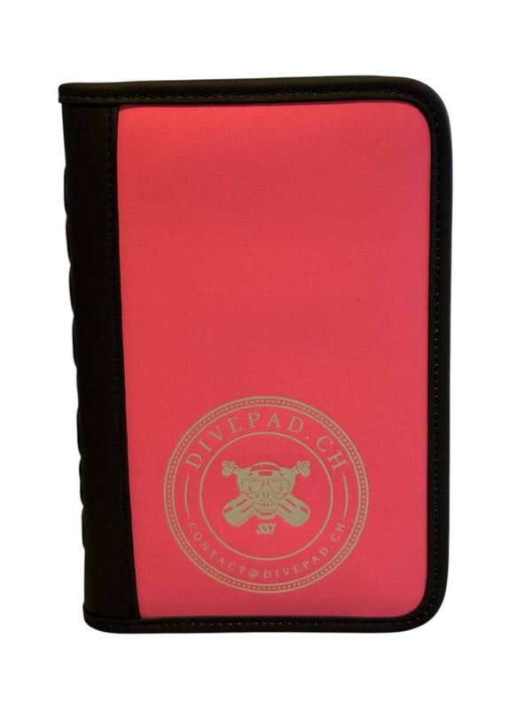 Sub-base Travel Logbuch (Pink / Silbriges Logo)