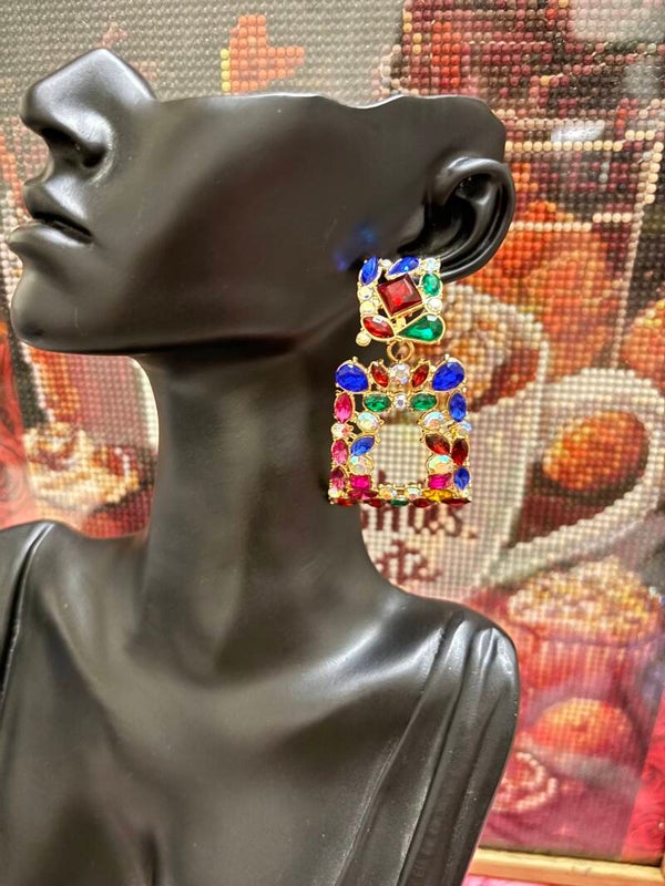 Boucles d’oreilles pendantes géométrique acier inoxydable et strass multicolore style baroque
