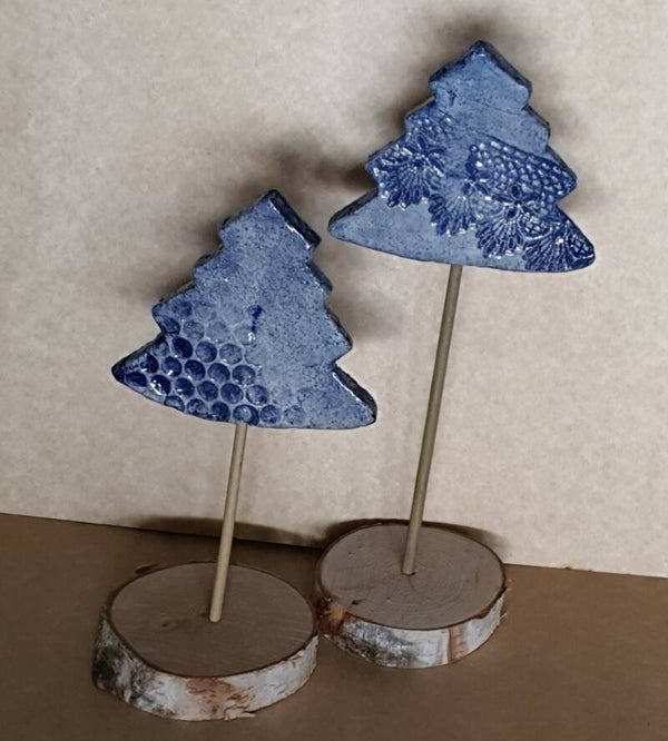 Keramiek kerstboompje blauw