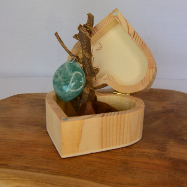 PENDENTIF PIERRE PLATE FORME LIBRE AMAZONITE A 35 À 45MM