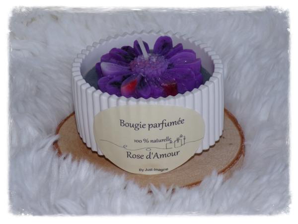Bougie rose d'amour pot en plâtre