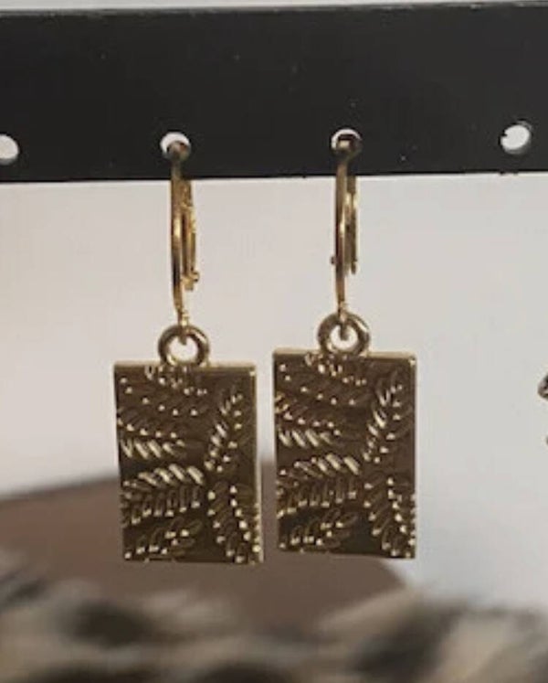 Baaltjes tag oorbellen