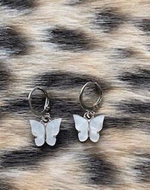 witte vlinder oorbellen