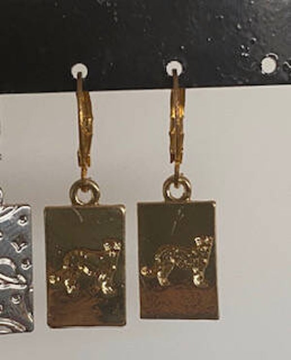 panter tag oorbellen