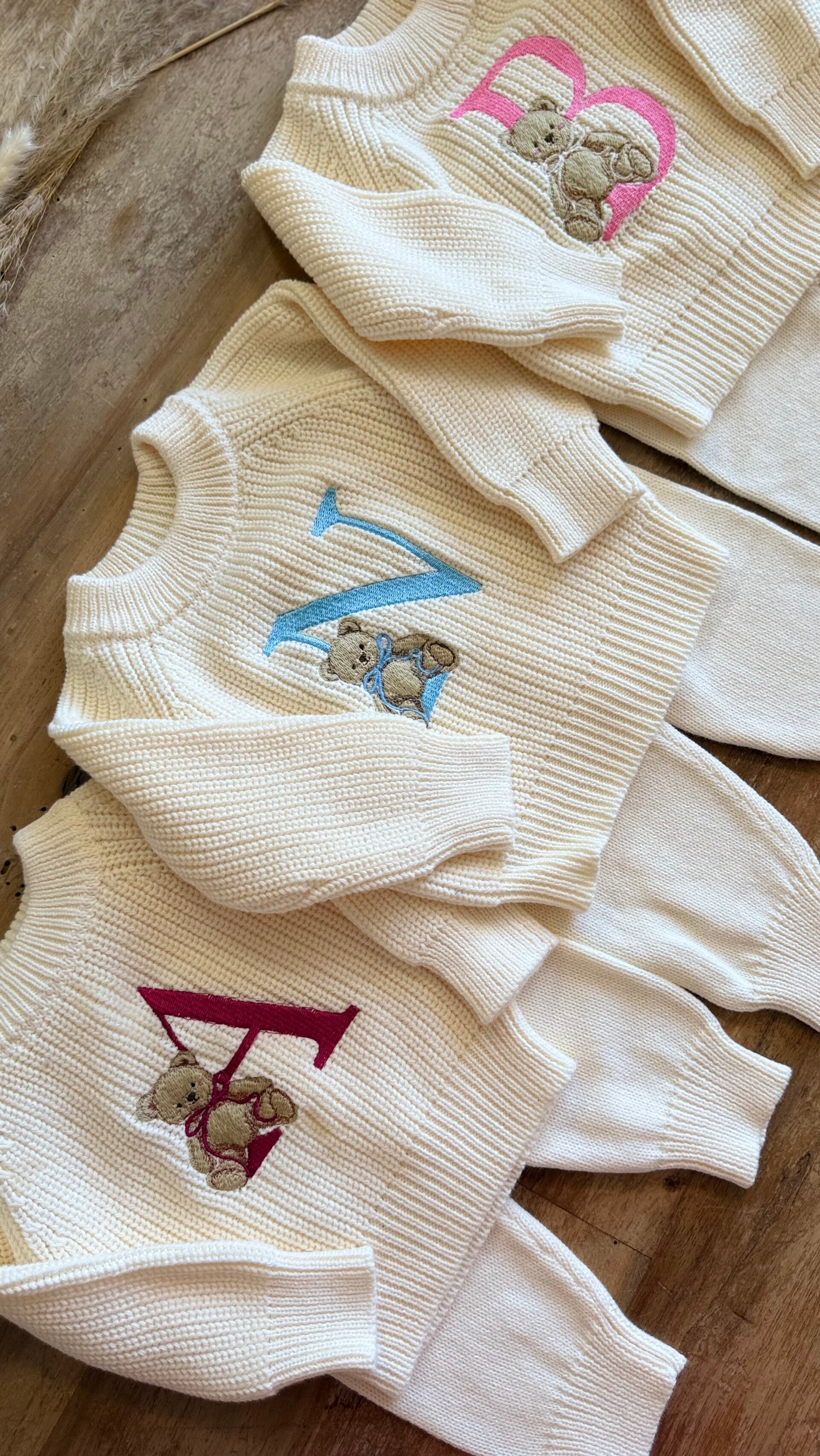 COMPLETO LAVORATO A MAGLIA IN CALDO COTONE