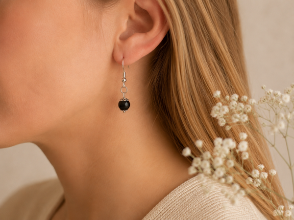 Elegante Oorbellen met Shungiet Kralen