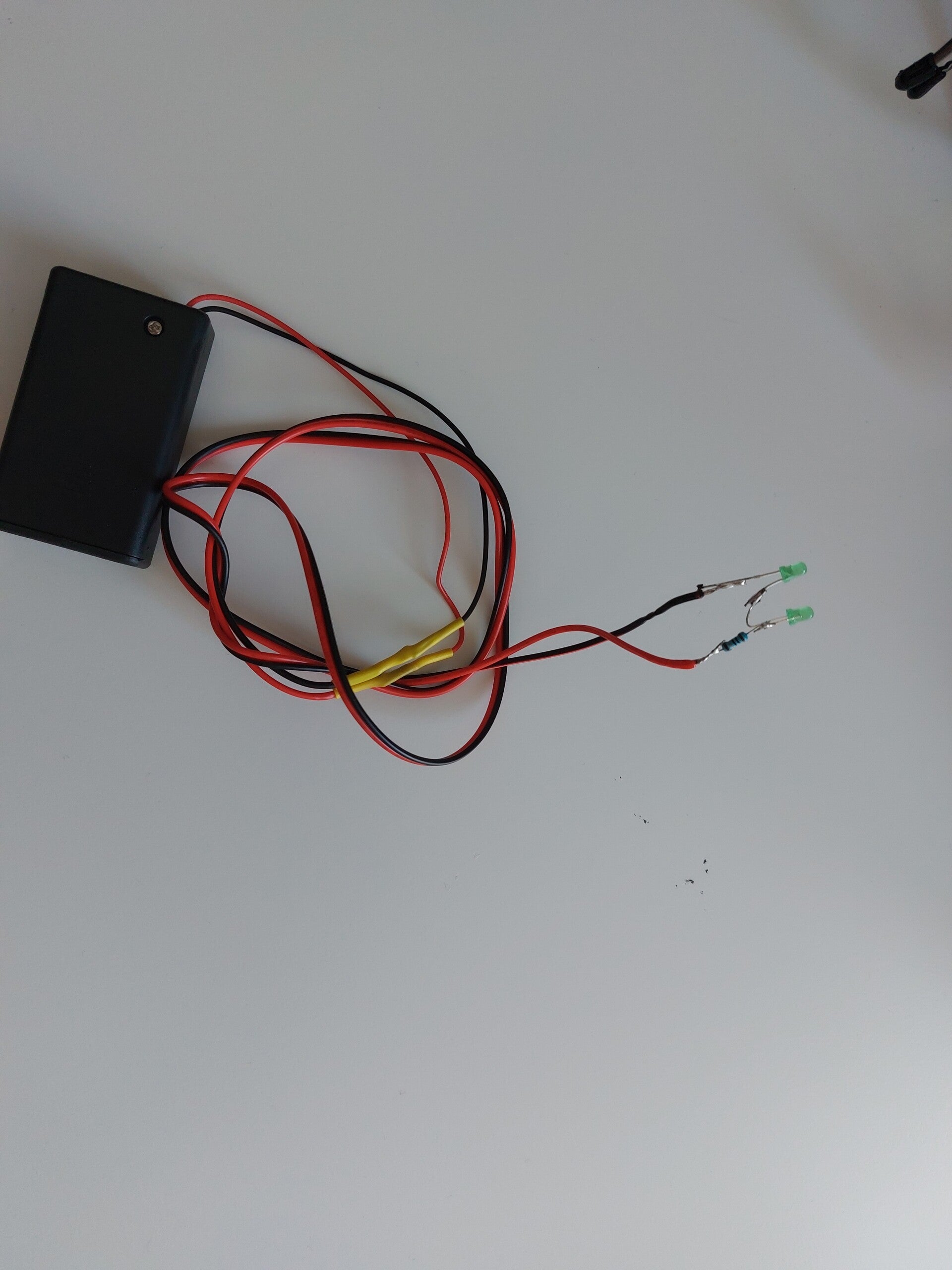 Spannungsversorgung, Kabel, LED