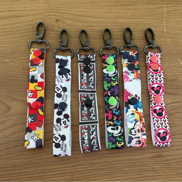 Minnie & Mickey minnie oren sleutelhanger