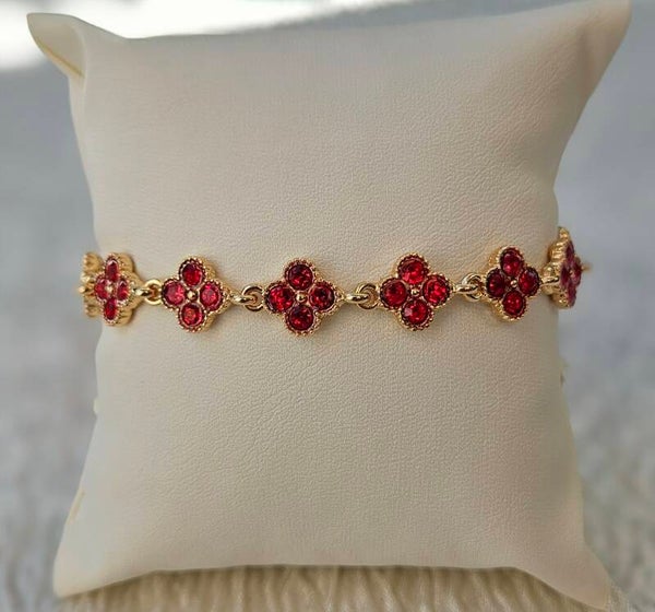 Bracelet Trèfle Rouge Rubis – Élégance scintillante