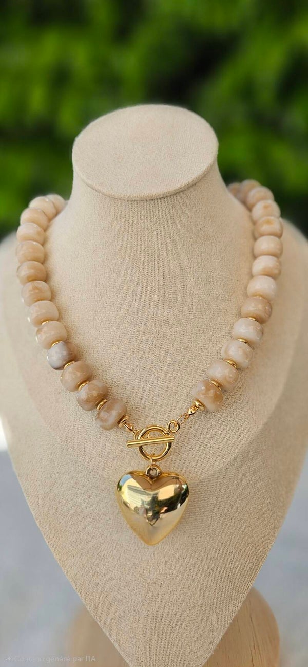 Collier Cœur Beige Nacré